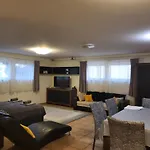 Daire Holiday Apartman Keşkemet