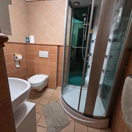 Holiday Apartman * Kecskemét