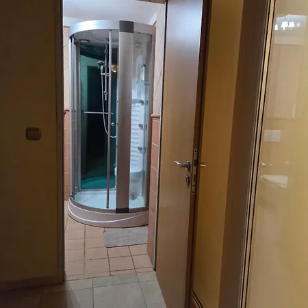 Holiday Apartman Апартаменты Кечкемет