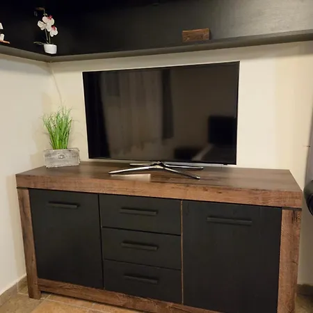 Holiday Apartman Апартаменты Кечкемет